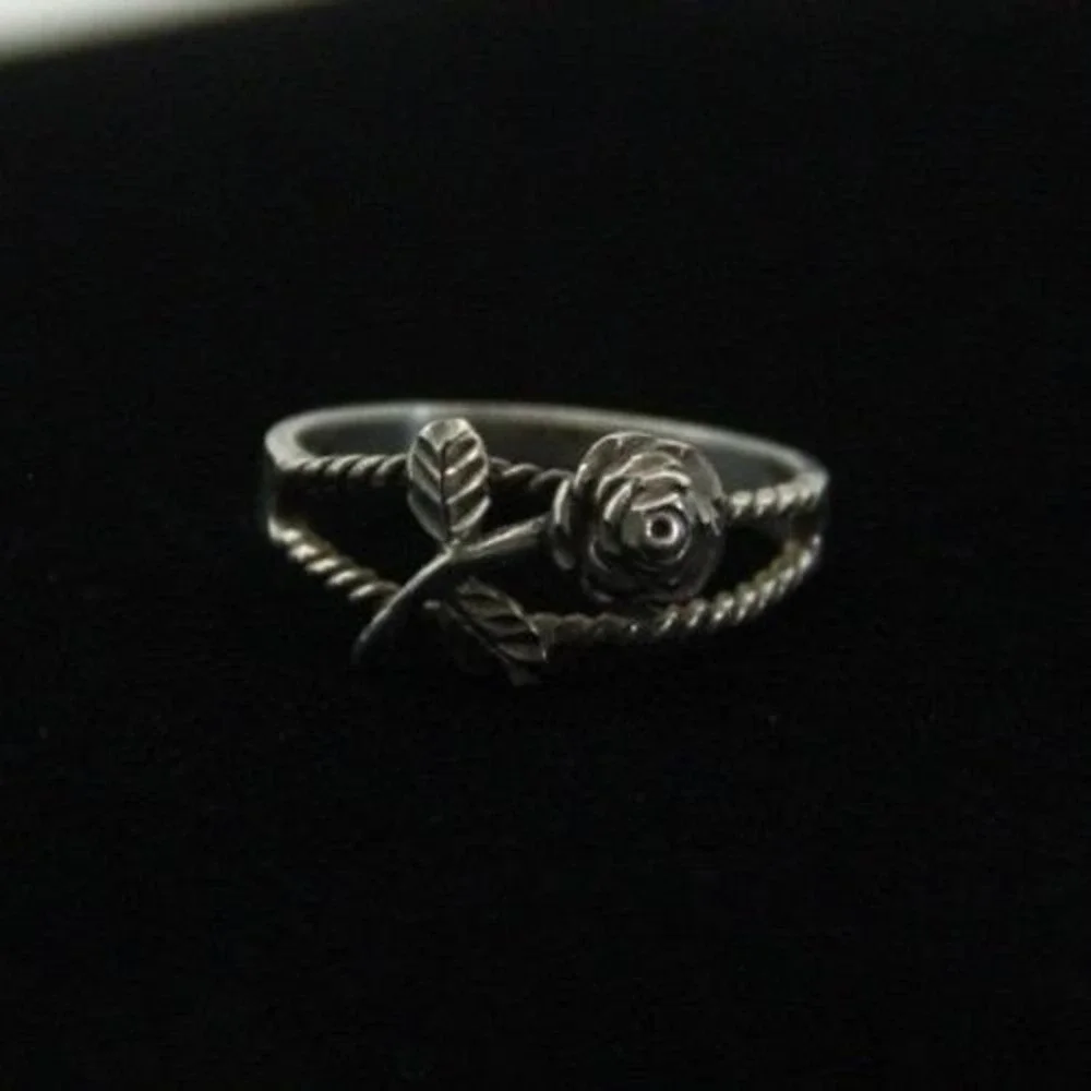 Sterling Silver Rose Flower Leaf Twisted Rope Band Ring Size 5.25